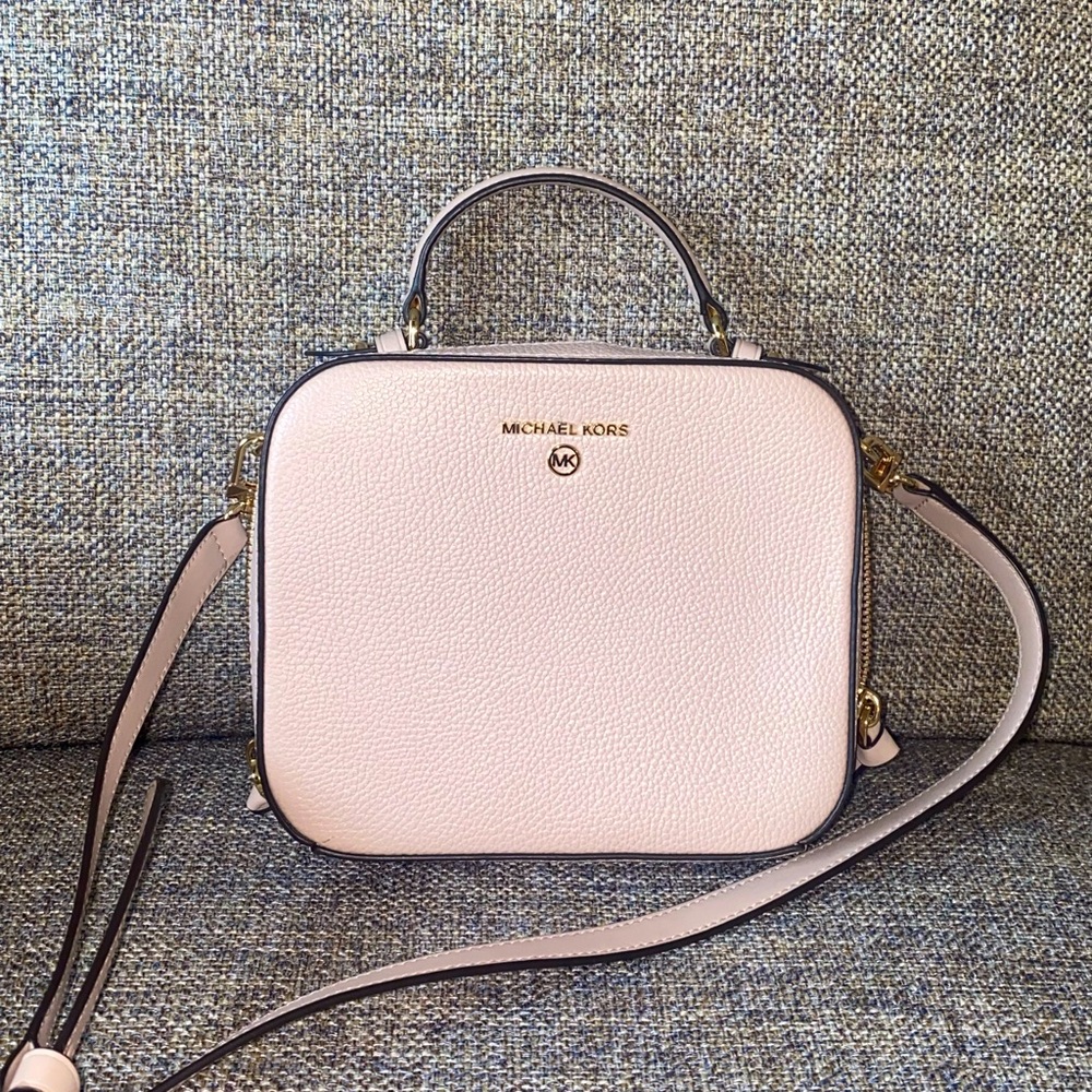 MICHAEL Michael Kors Jet Set Pebbled Medium Crossbody Bag